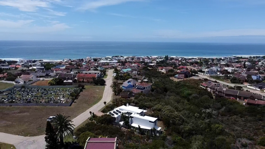0 Bedroom Property for Sale in Wavecrest Eastern Cape